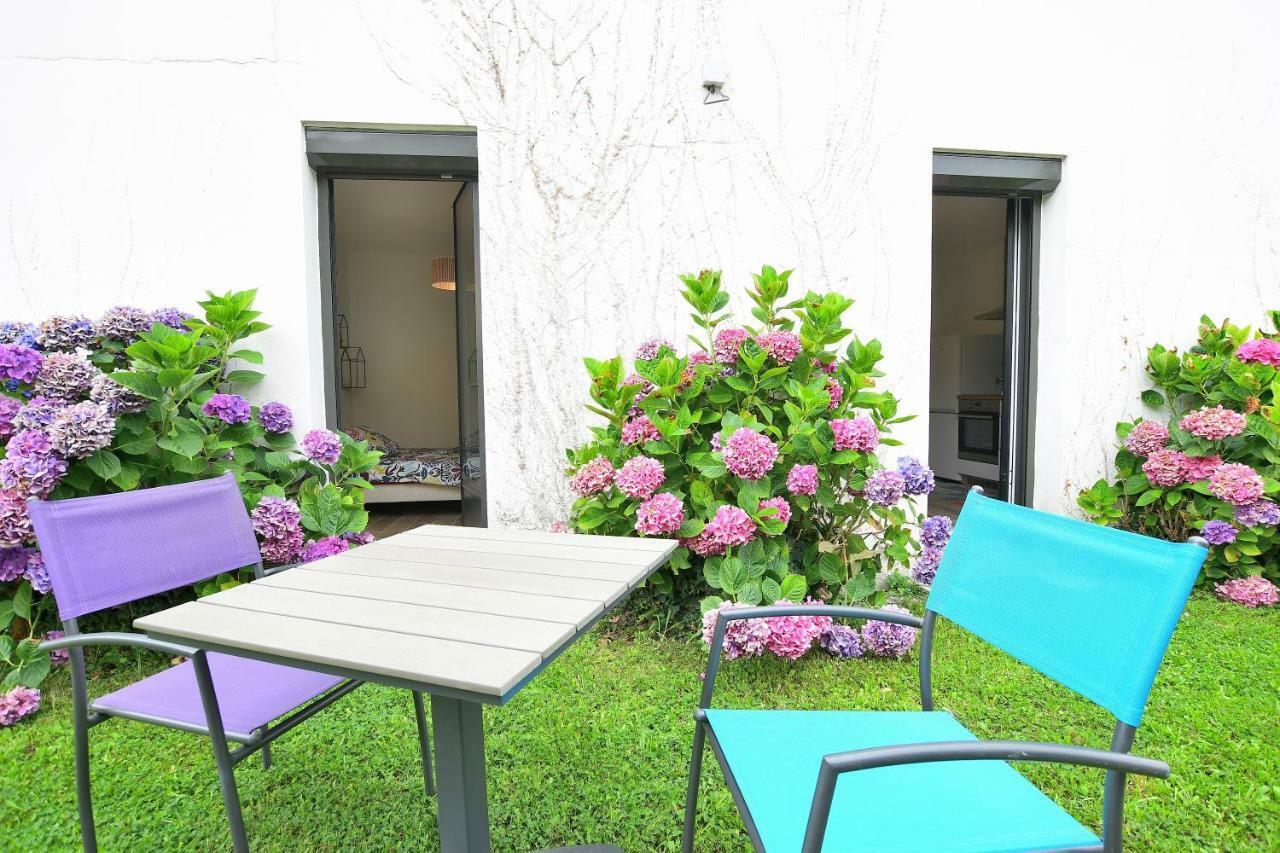 Appartement Cosy Avec Terrasse バニエール・ド・ビゴール エクステリア 写真
