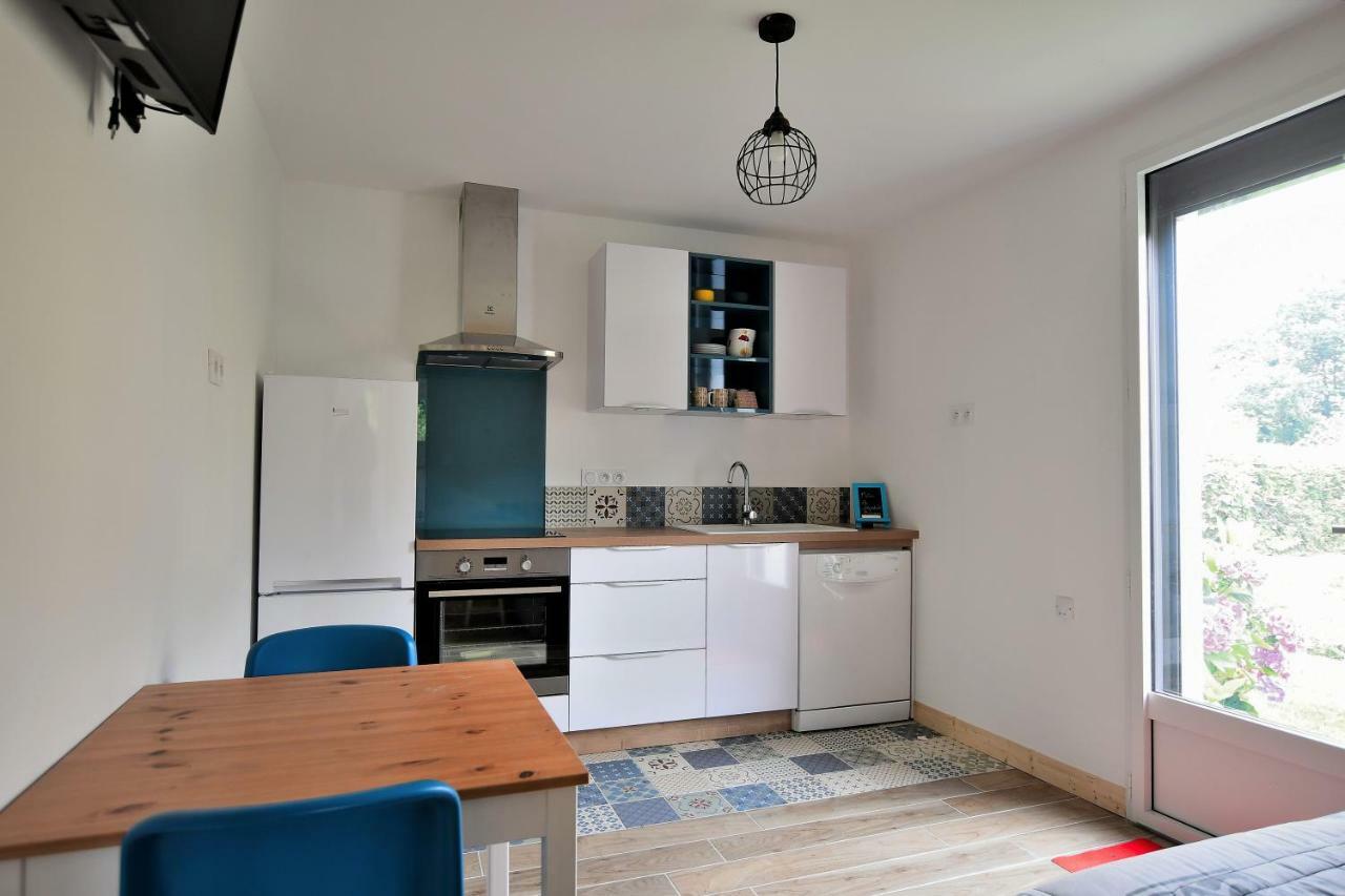 Appartement Cosy Avec Terrasse バニエール・ド・ビゴール エクステリア 写真